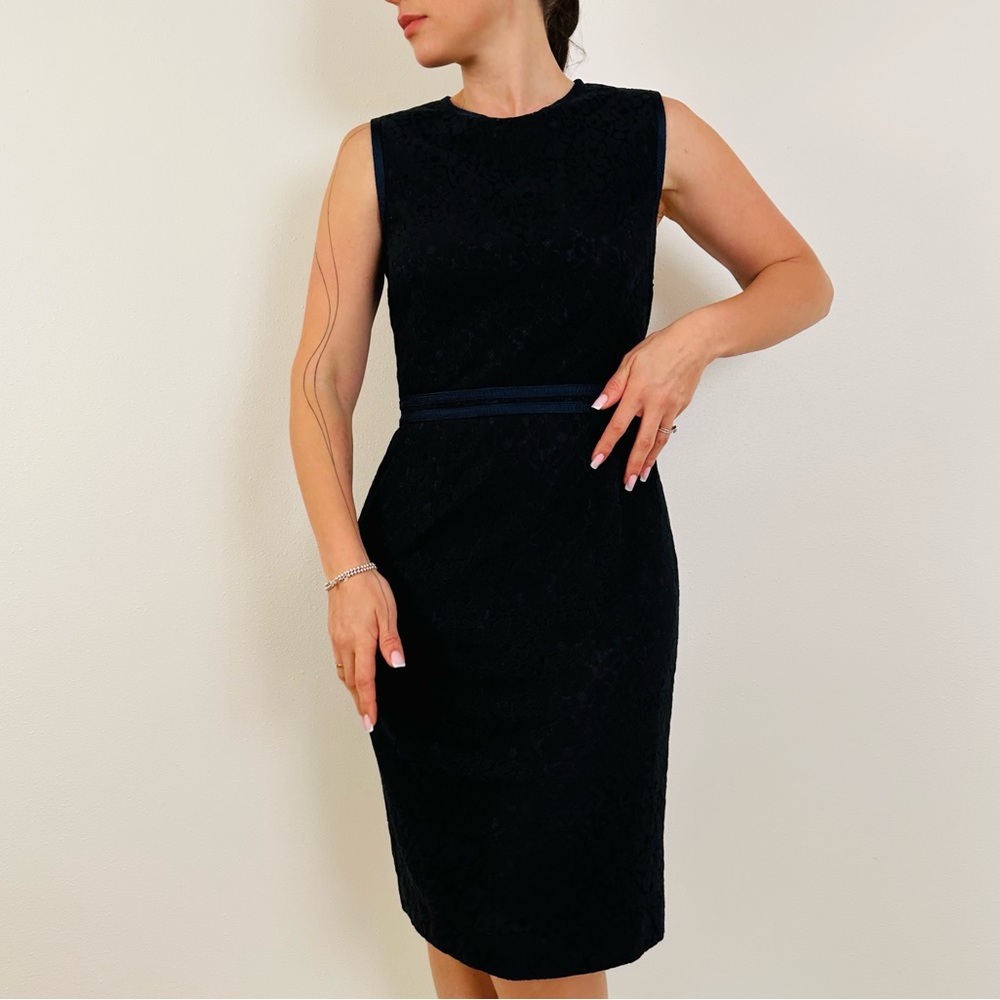 Reiss Sleeveless Lace Sheath Dress - Picture 4 of 15